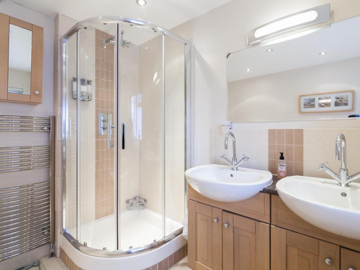 Ayuda House Hotell Altrincham Eksteriør bilde