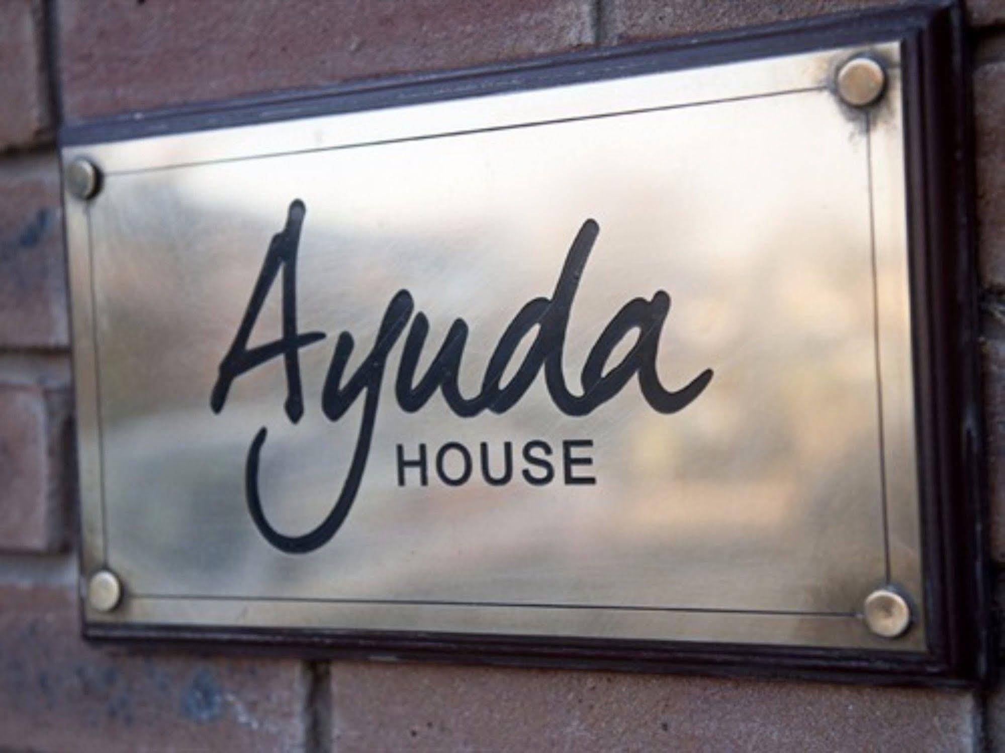 Ayuda House Hotell Altrincham Eksteriør bilde