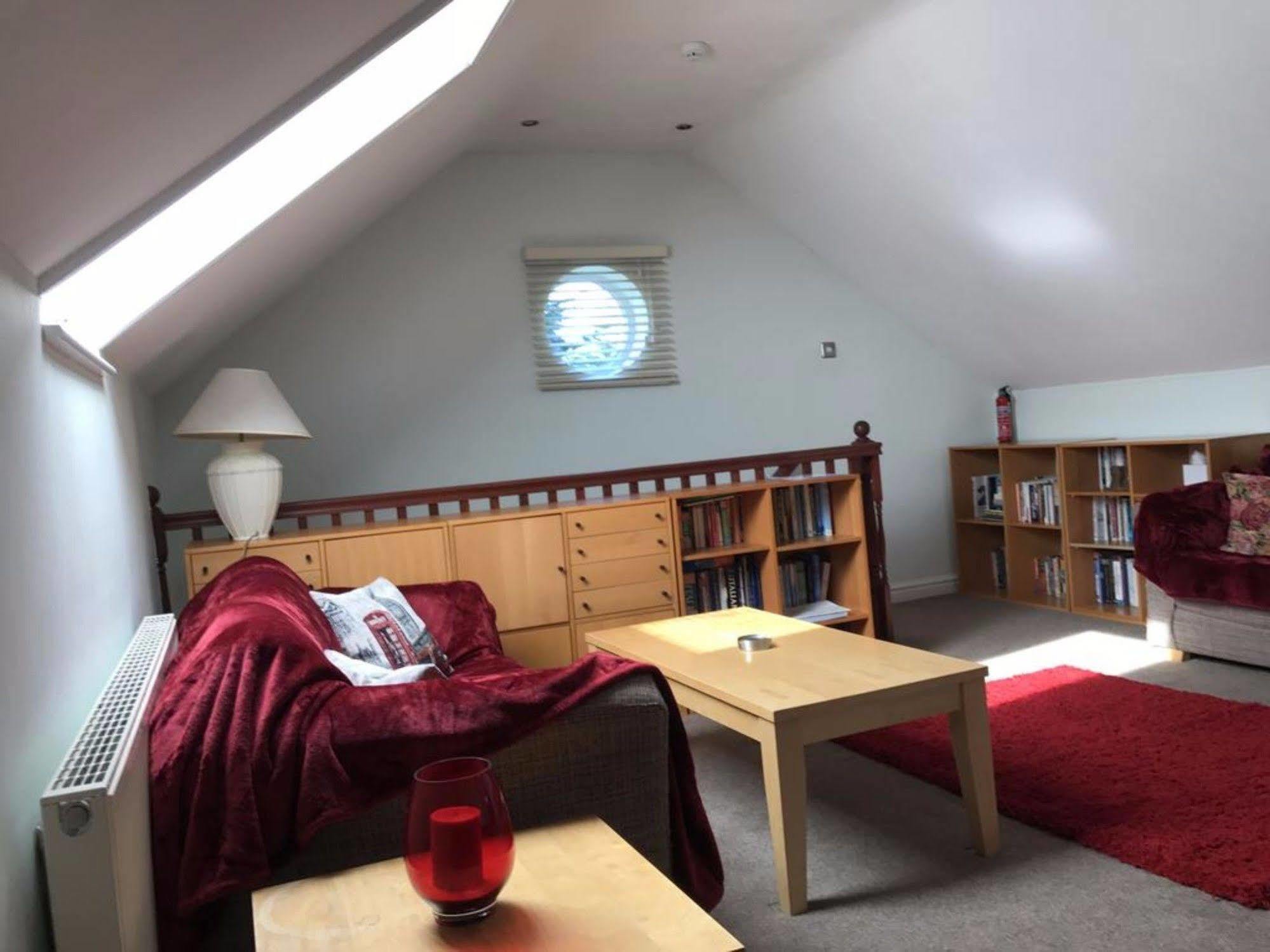 Ayuda House Hotell Altrincham Eksteriør bilde