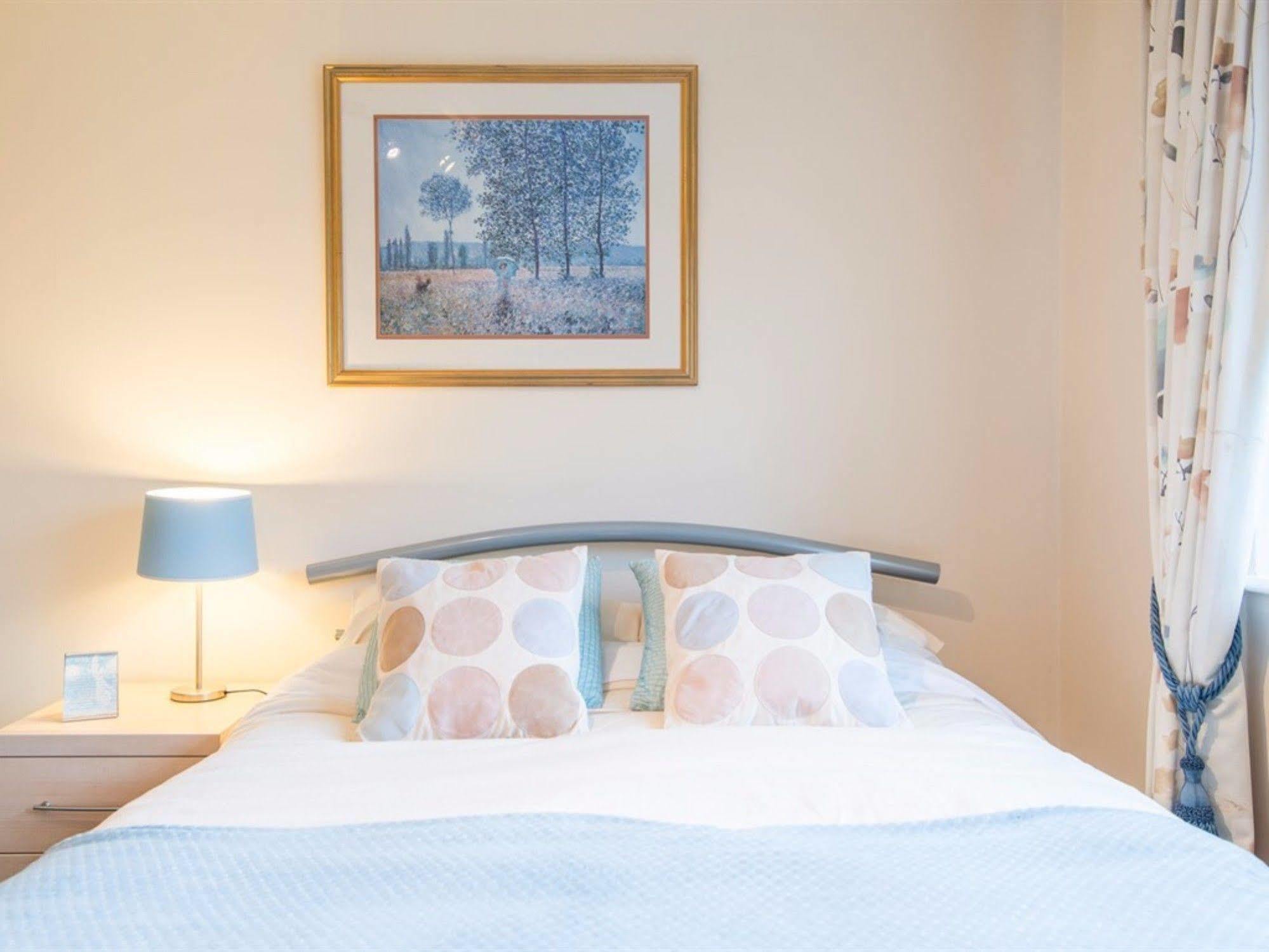Ayuda House Hotell Altrincham Eksteriør bilde